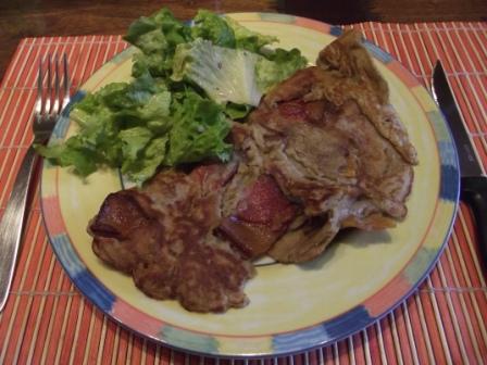 Le célèbre " CRAPIAU du MORVAN", une omelette aux pommes de terre, lard....